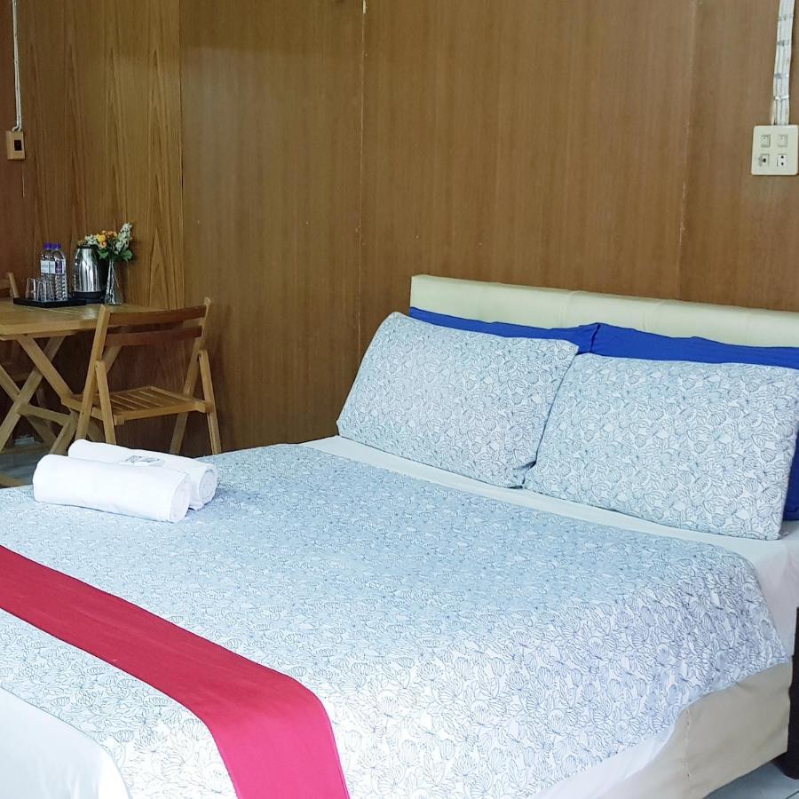 โรงแรมวินบางนา Win Bangna Hotel Бангкок Екстер'єр фото